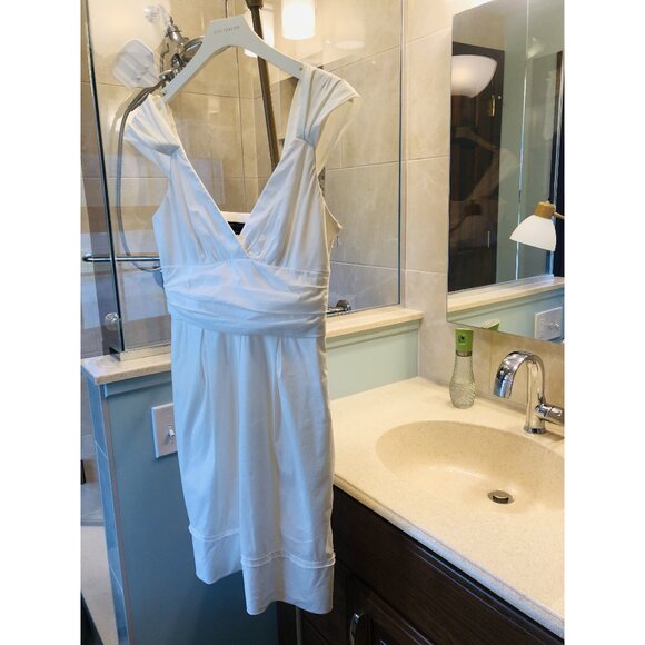 BCBG White Dress Sleeveless Size 0 - Picture 4 of 11
